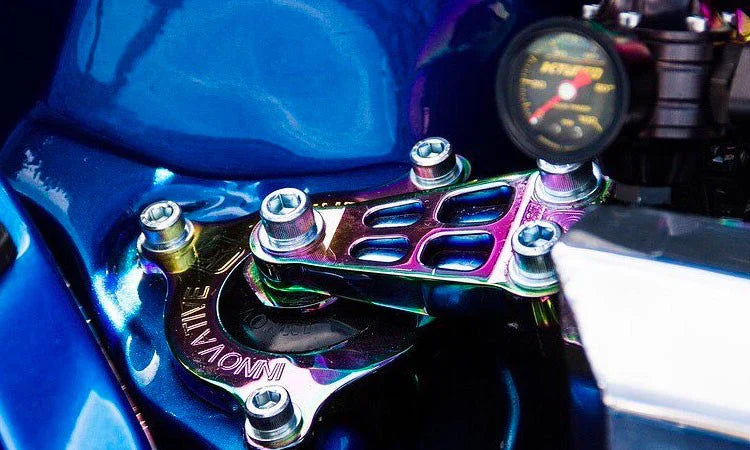 Reinforced engine and gearbox mounts for stable and responsive power delivery – Torque Lab