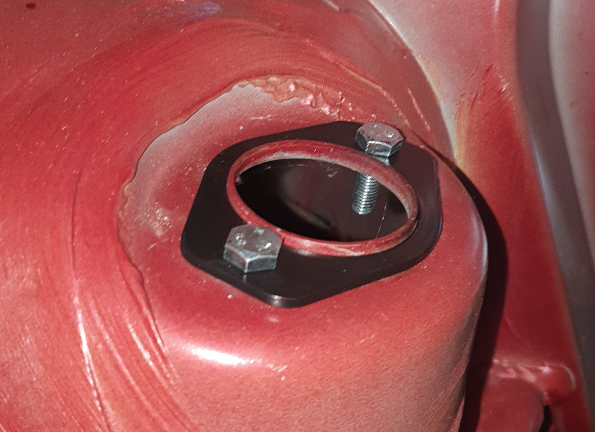 ST Trackparts BMW E36 Rear shock tower reinforcement plates - product image 5