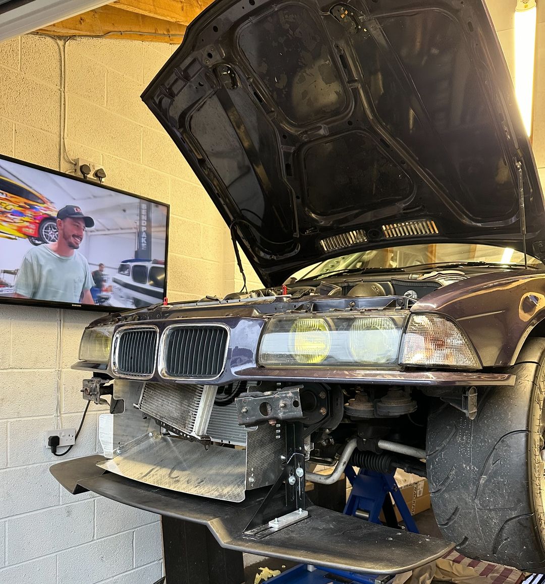 ST Trackparts BMW E36 Radiator Shroud - product image 5
