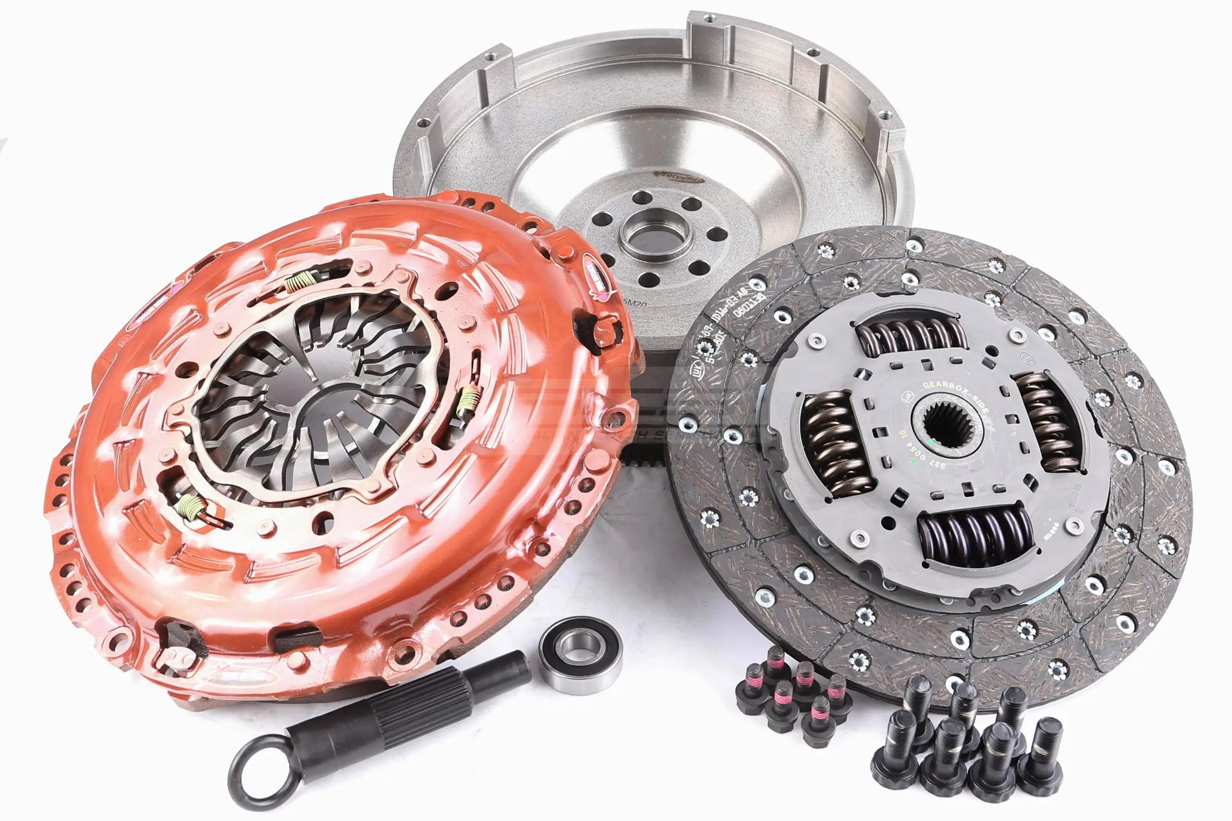Clutch Kit - Xtreme Outback Heavy Duty Organic Incl Flywheel 830Nm Conversion kit to solid flywheel