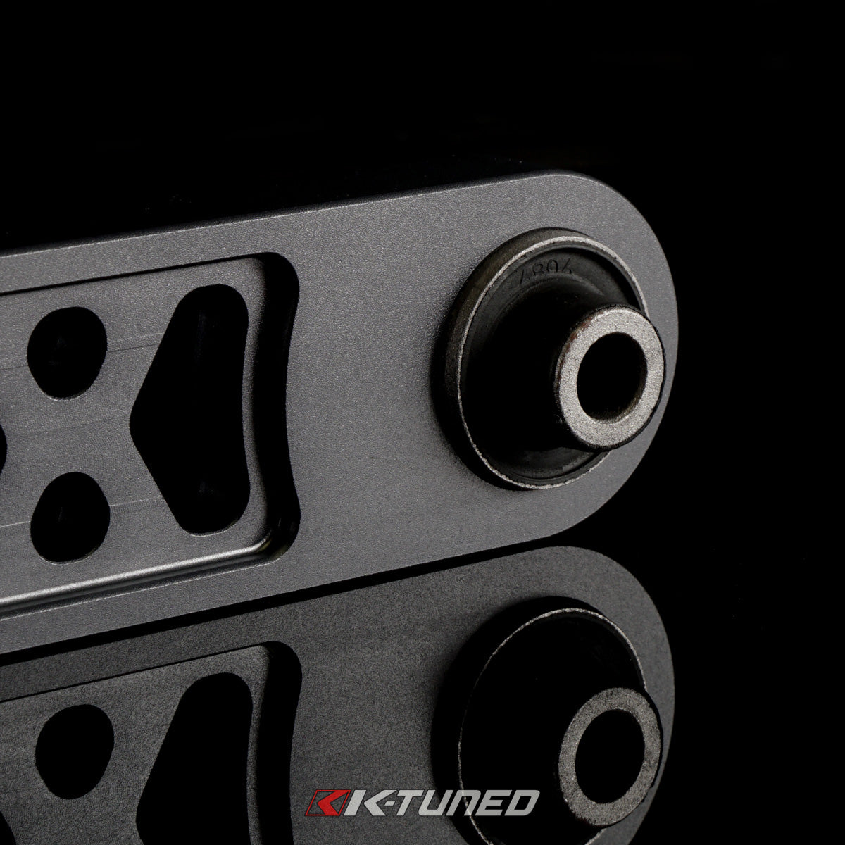 K-Tuned Rear LCA Lower Control Arms Honda Integra DC5 - Rubber Bushing β K-Tuned for Honda K-Series (KTD-RLR-RSX)