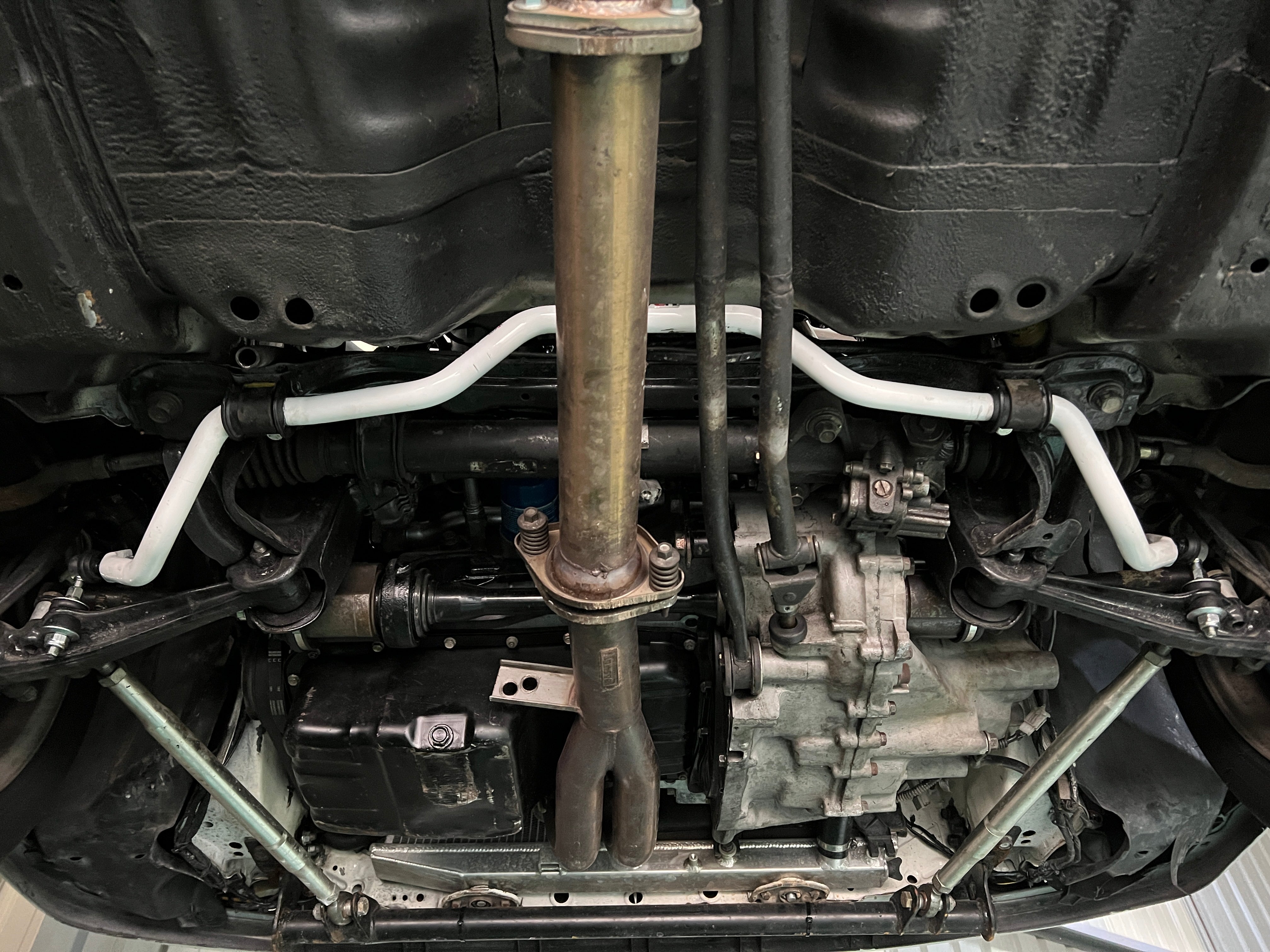 Honda Civic/CRX 88-91 UltraRacing Front Sway Bar 22mm