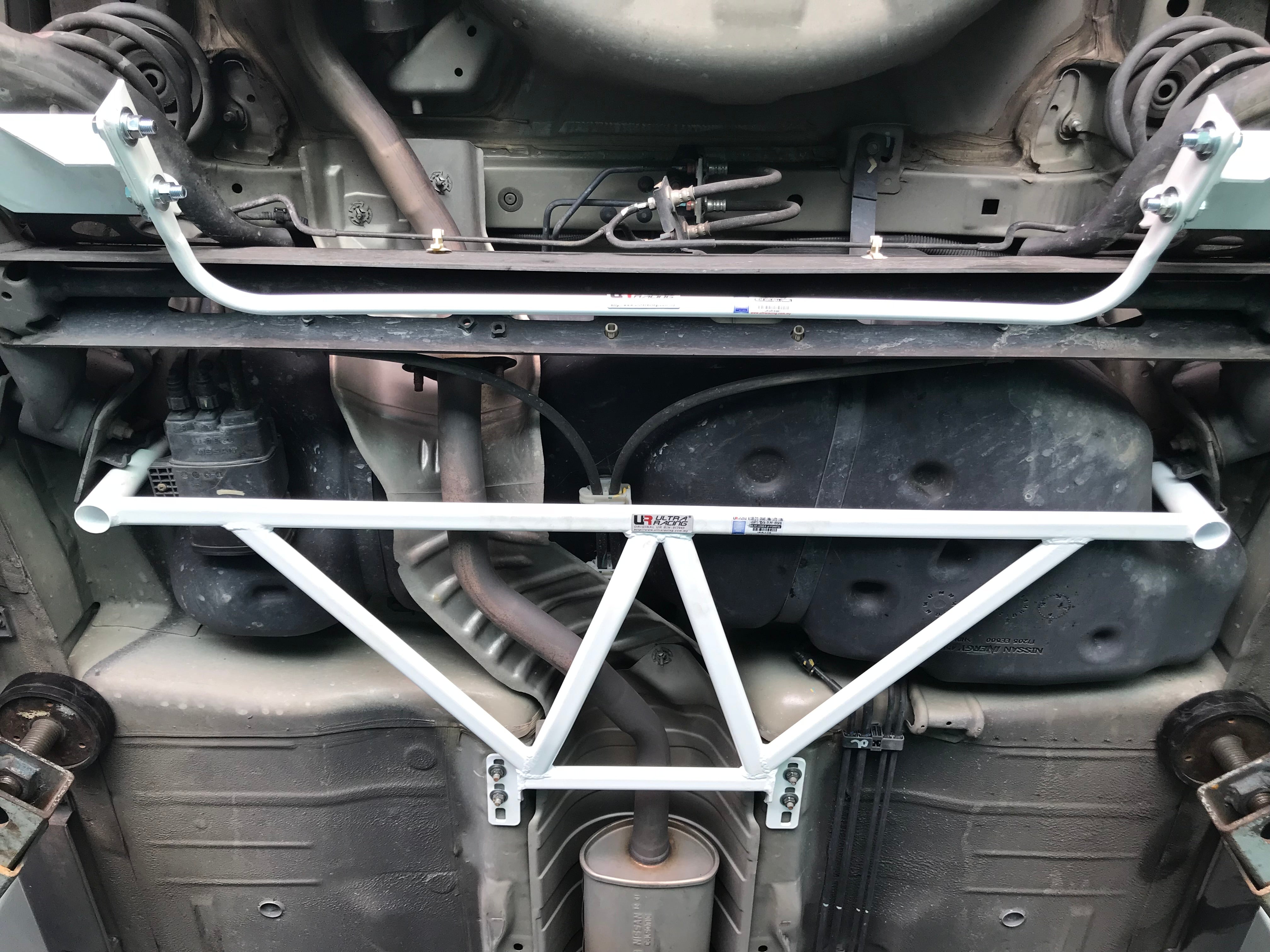 Nissan Micra K12 02-07 UltraRacing Rear Sway Bar 16mm