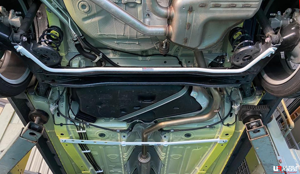 Suzuki Swift Sport (A2L414) 1.4 2WD 17+ UltraRacing Rear Sway Bar 18mm (642)<BR><BR>Fits the following vehicles:<BR>SUZUKI SWIFT SPORT (A2L414) 1.4 2WD 2017-present