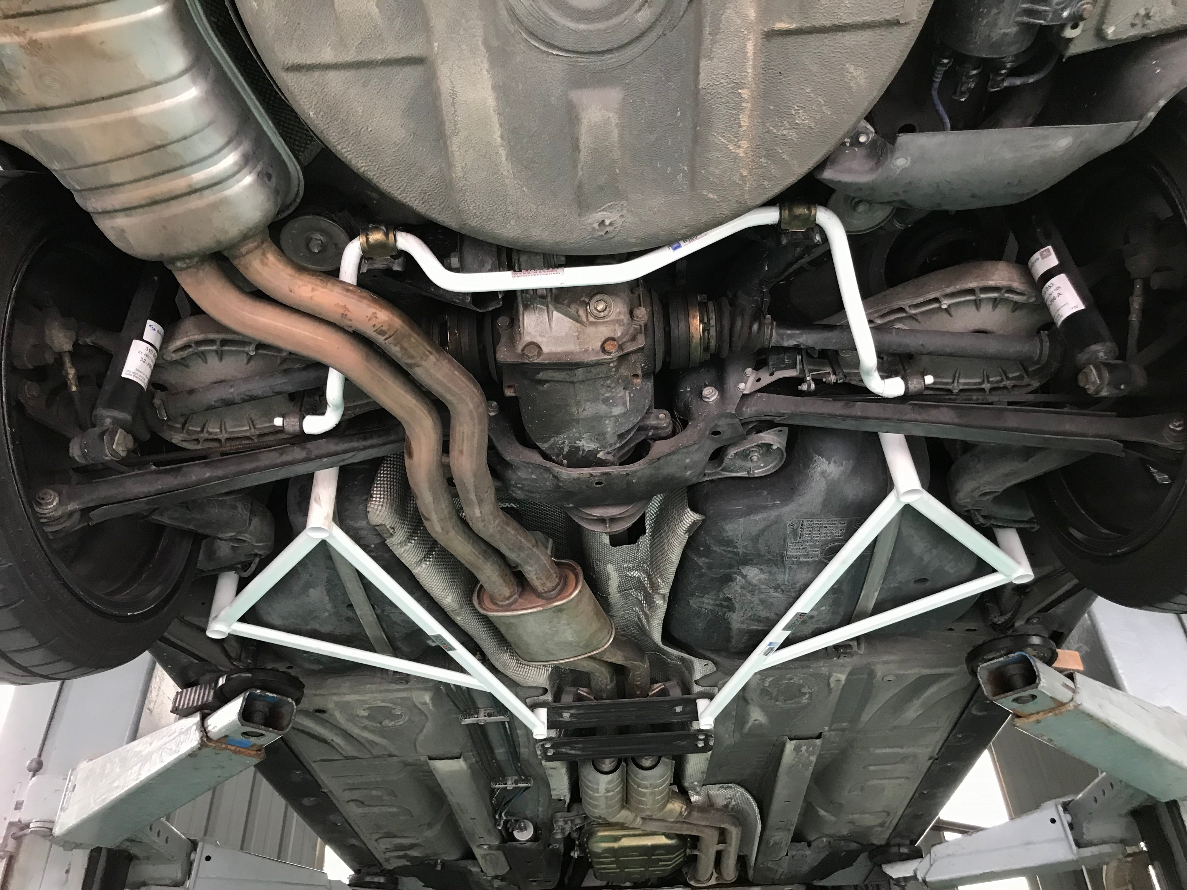 BMW 3-Series E46 99-05 / E85 Z4 UR Rear Sway Bar 21mm