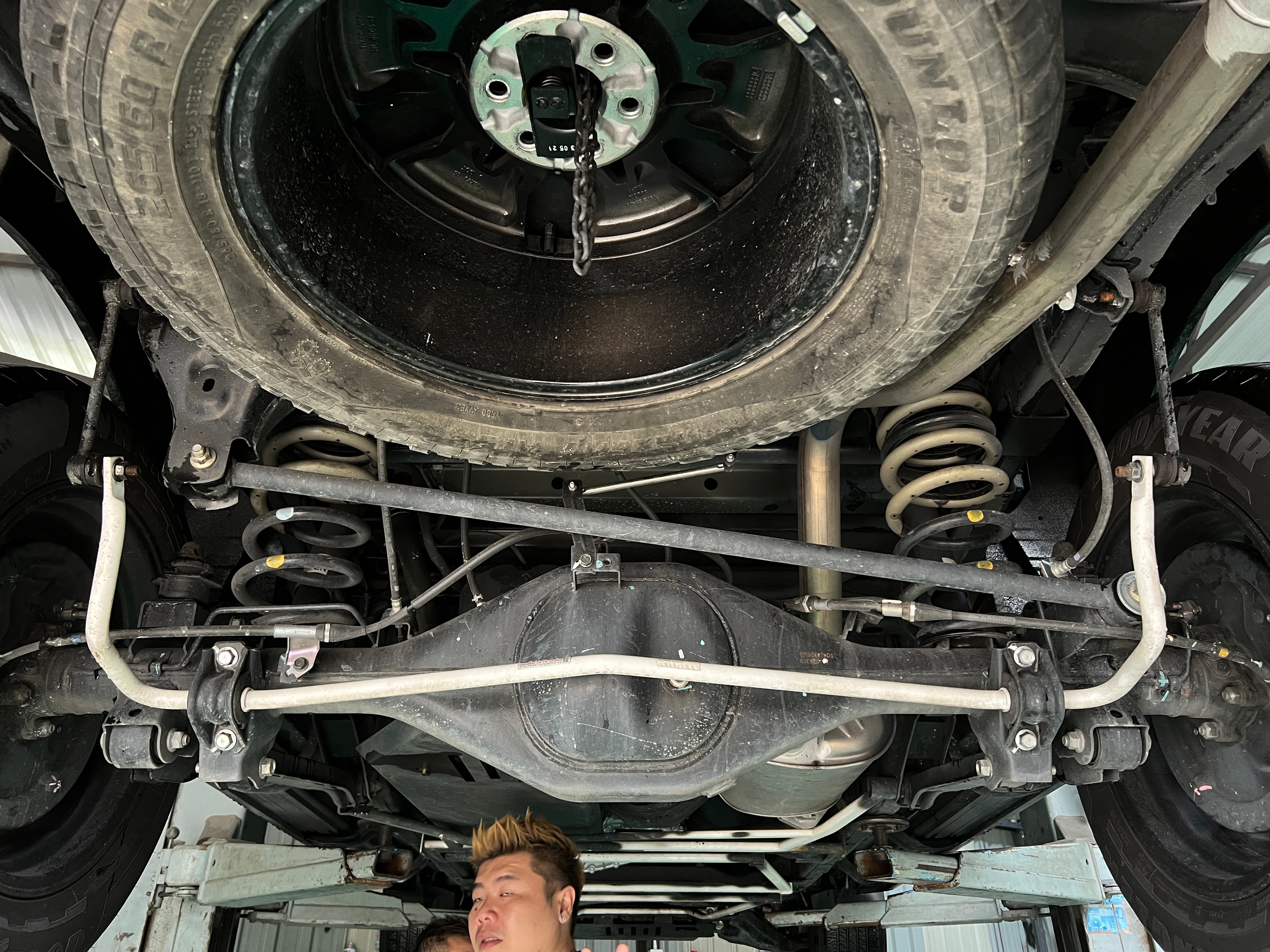 Nissan Navara D23 2.5D UR 4WD FL Rear Sway Bar 20+ 658