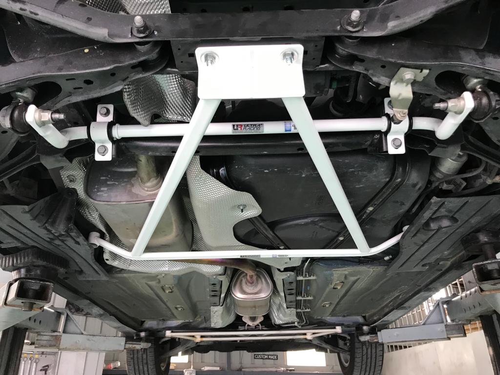 Ford Focus MK2 1.6 UltraRacing Rear Anti-Roll/Sway Bar 23mm