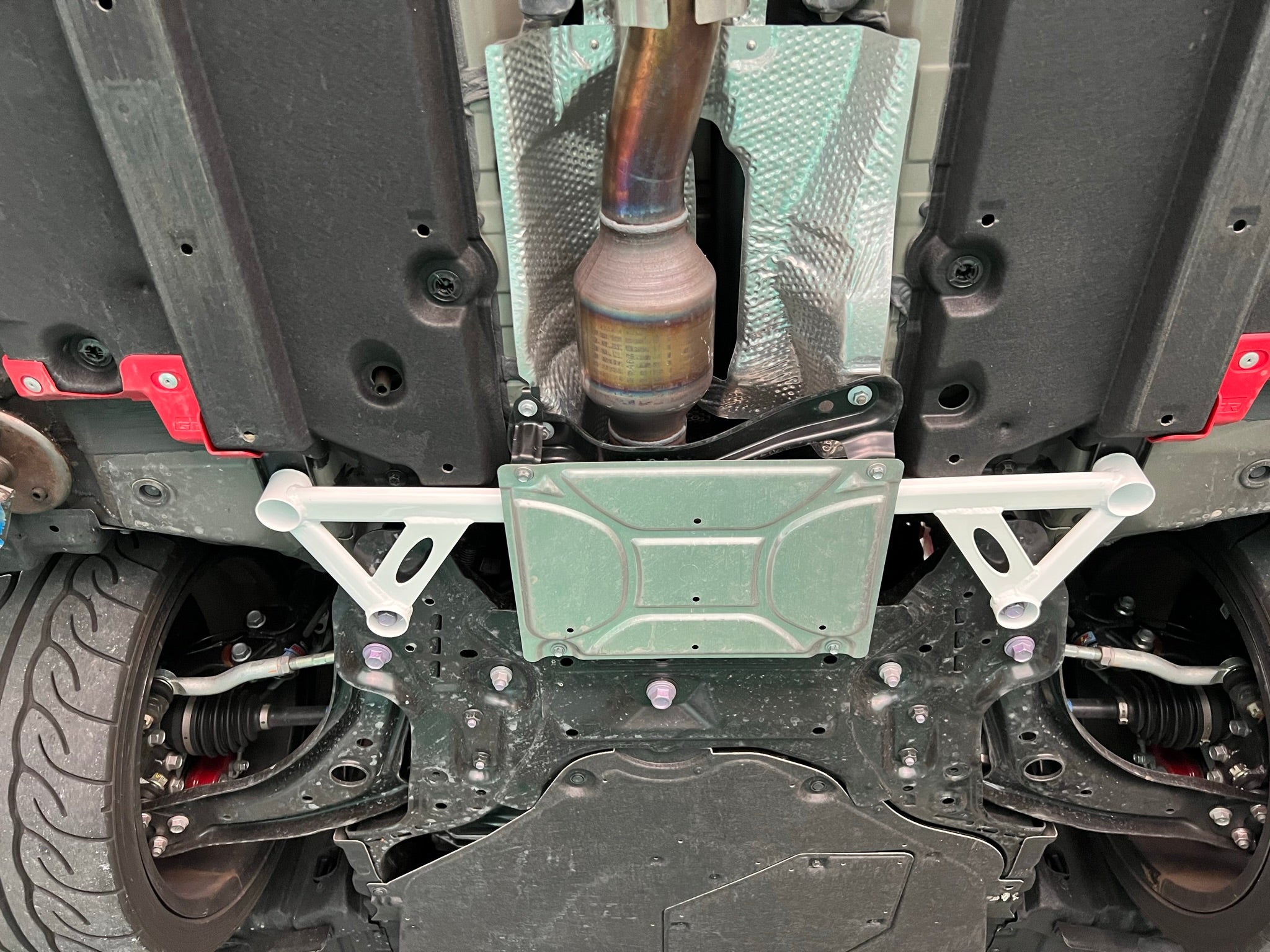 Ultra Racing bar for performance and chassis reinforcement β Torque Lab