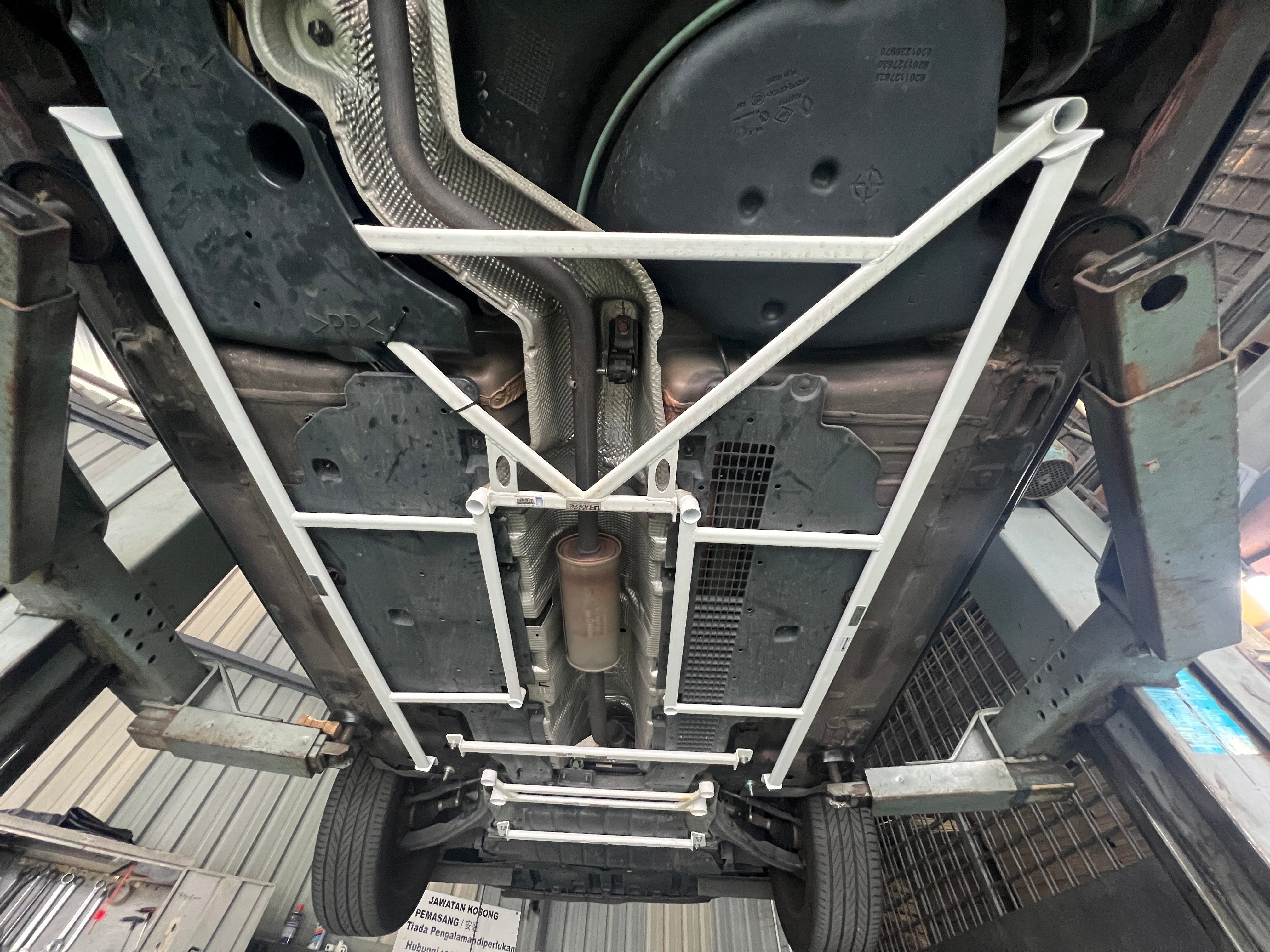 Ultra Racing bar for performance and chassis reinforcement – Torque Lab