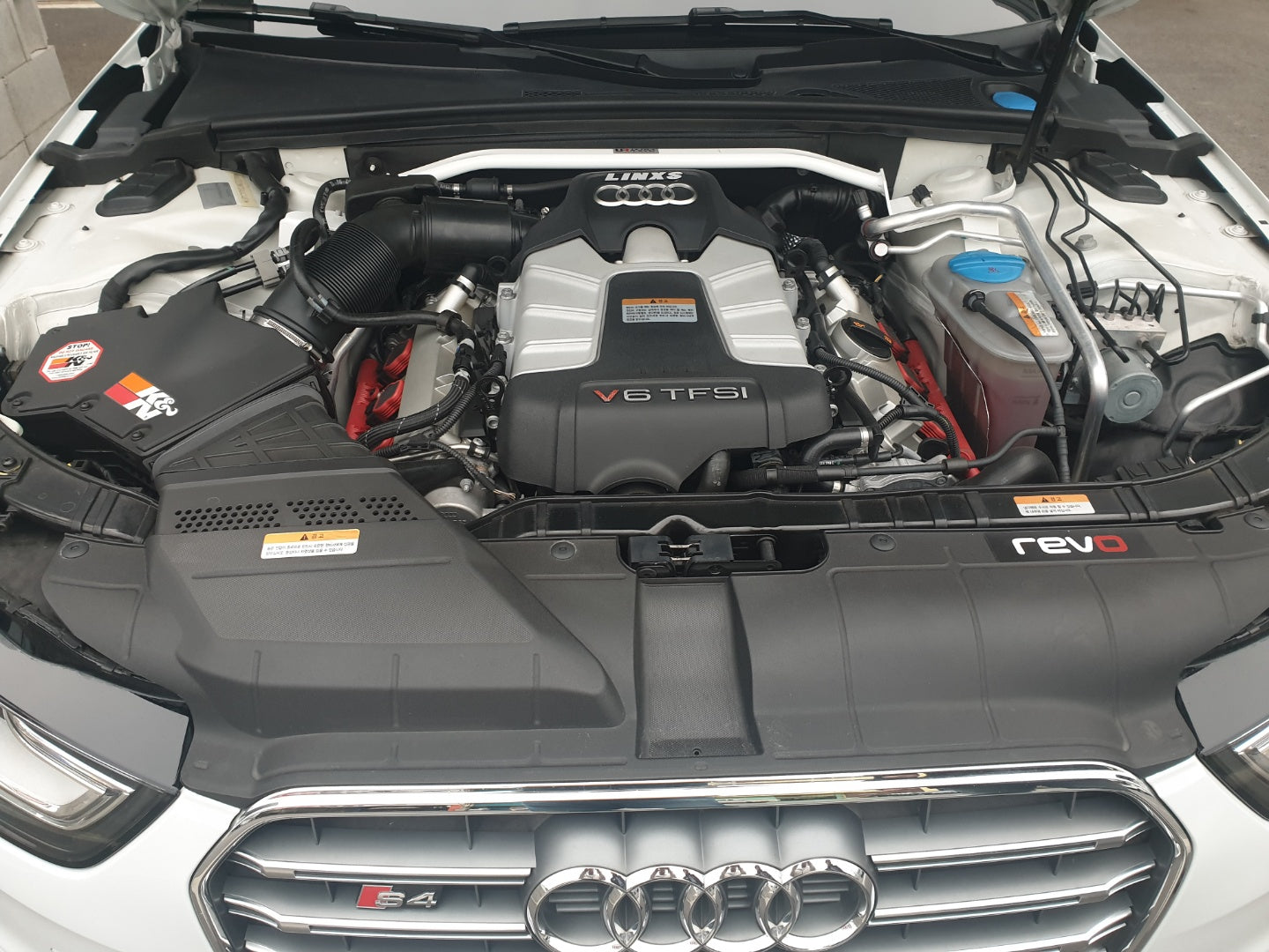 Ultra Racing bar for performance and chassis reinforcement – Torque Lab