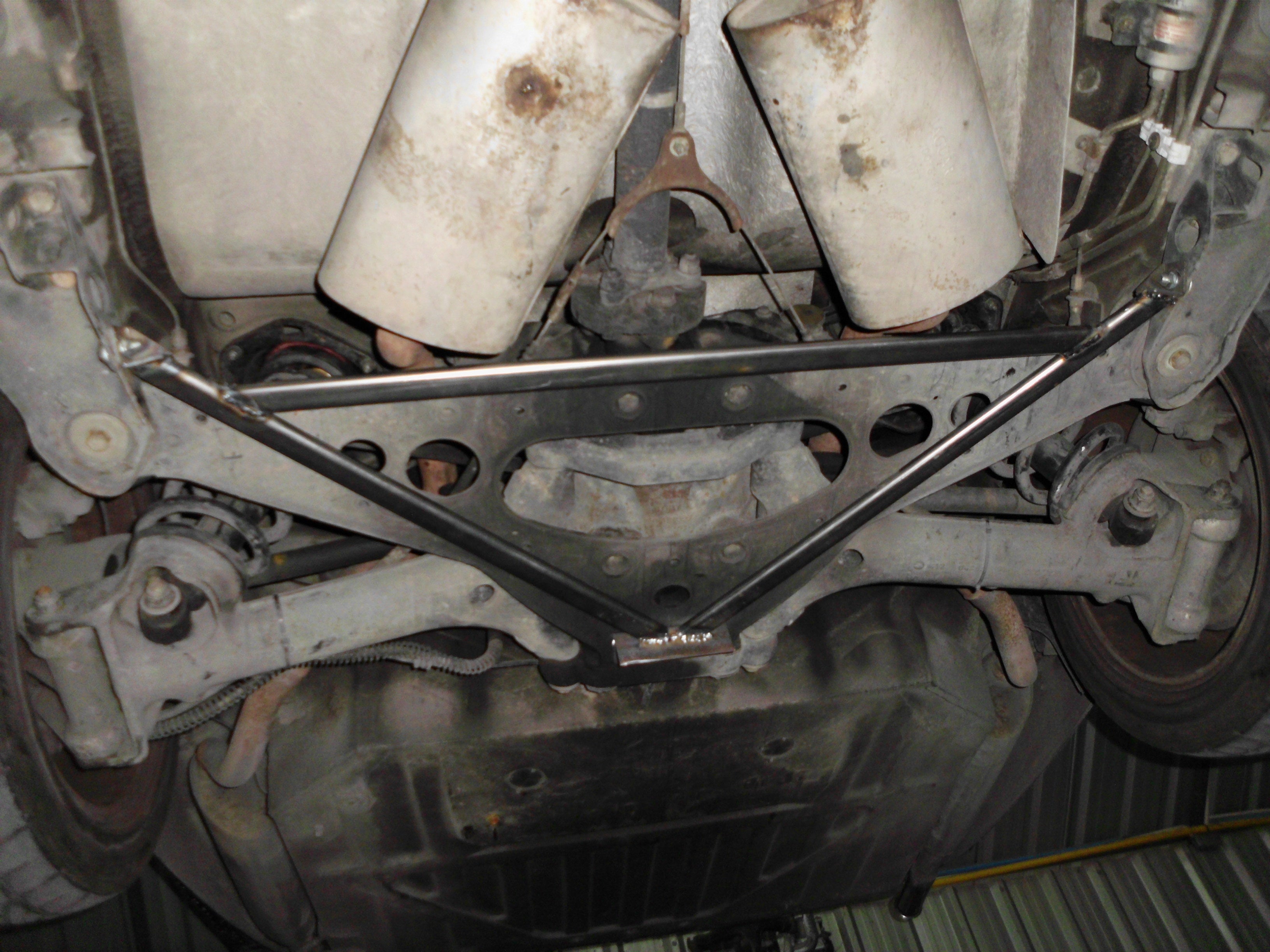 Ultra Racing bar for performance and chassis reinforcement – Torque Lab