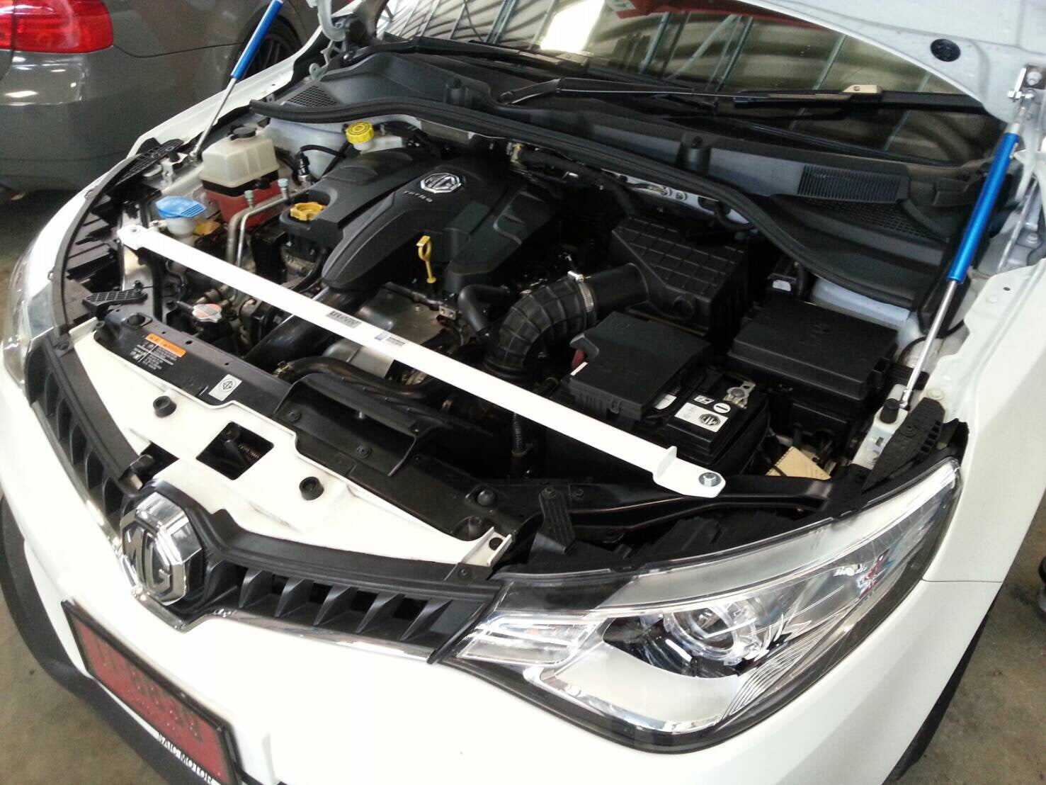 Ultra Racing bar for performance and chassis reinforcement – Torque Lab