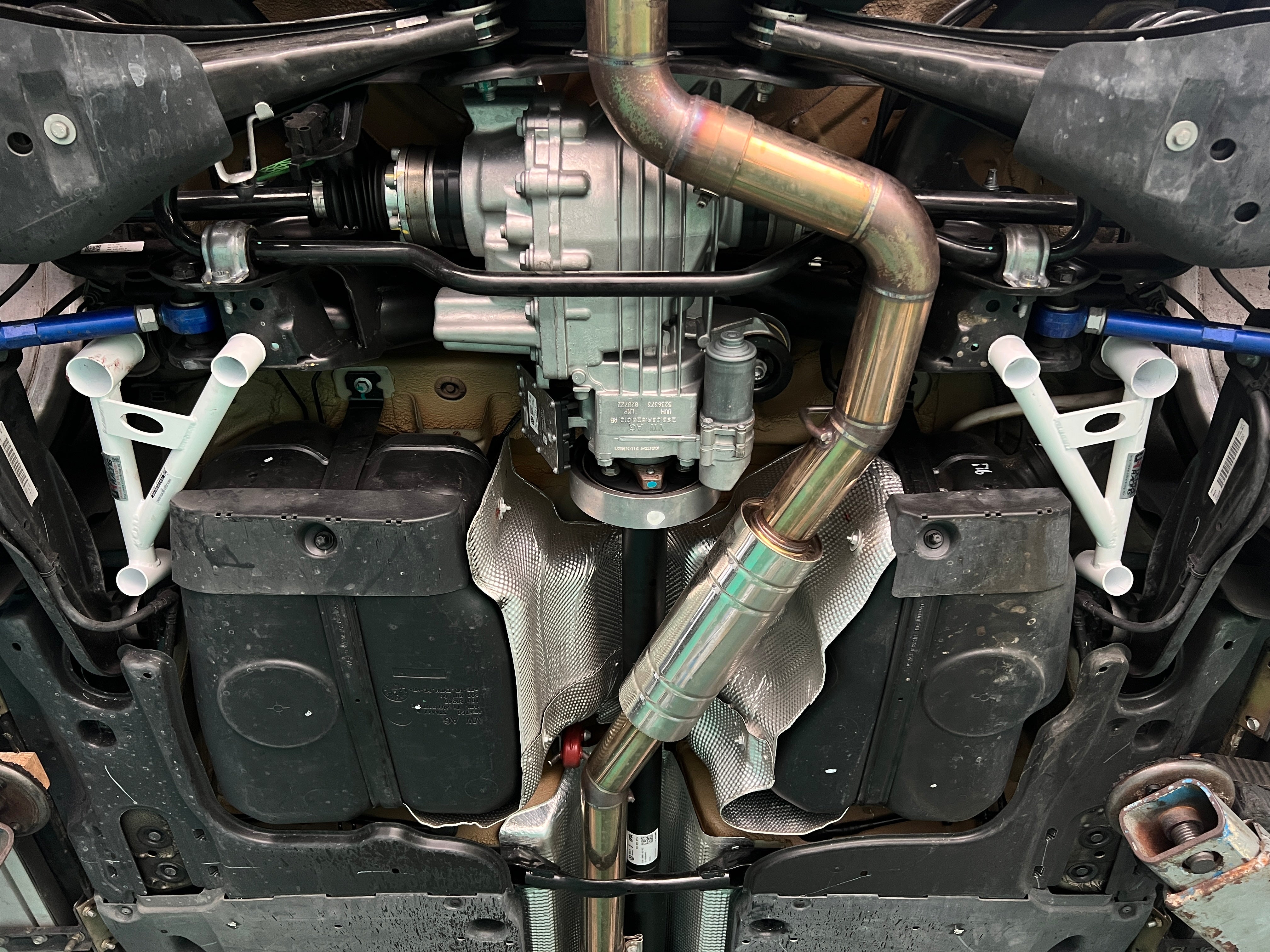 Ultra Racing bar for performance and chassis reinforcement – Torque Lab