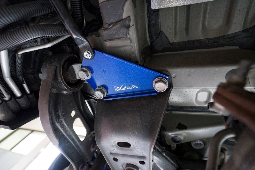 Rear Lower Brace Toyota Alphard