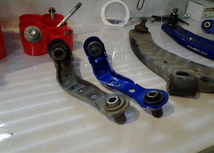 Front Upper Control Arm Nissan Cube, Livina, Tiida