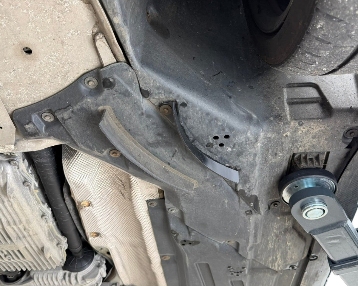 ST Trackparts BMW G8X Underbody Flaps - product image 4