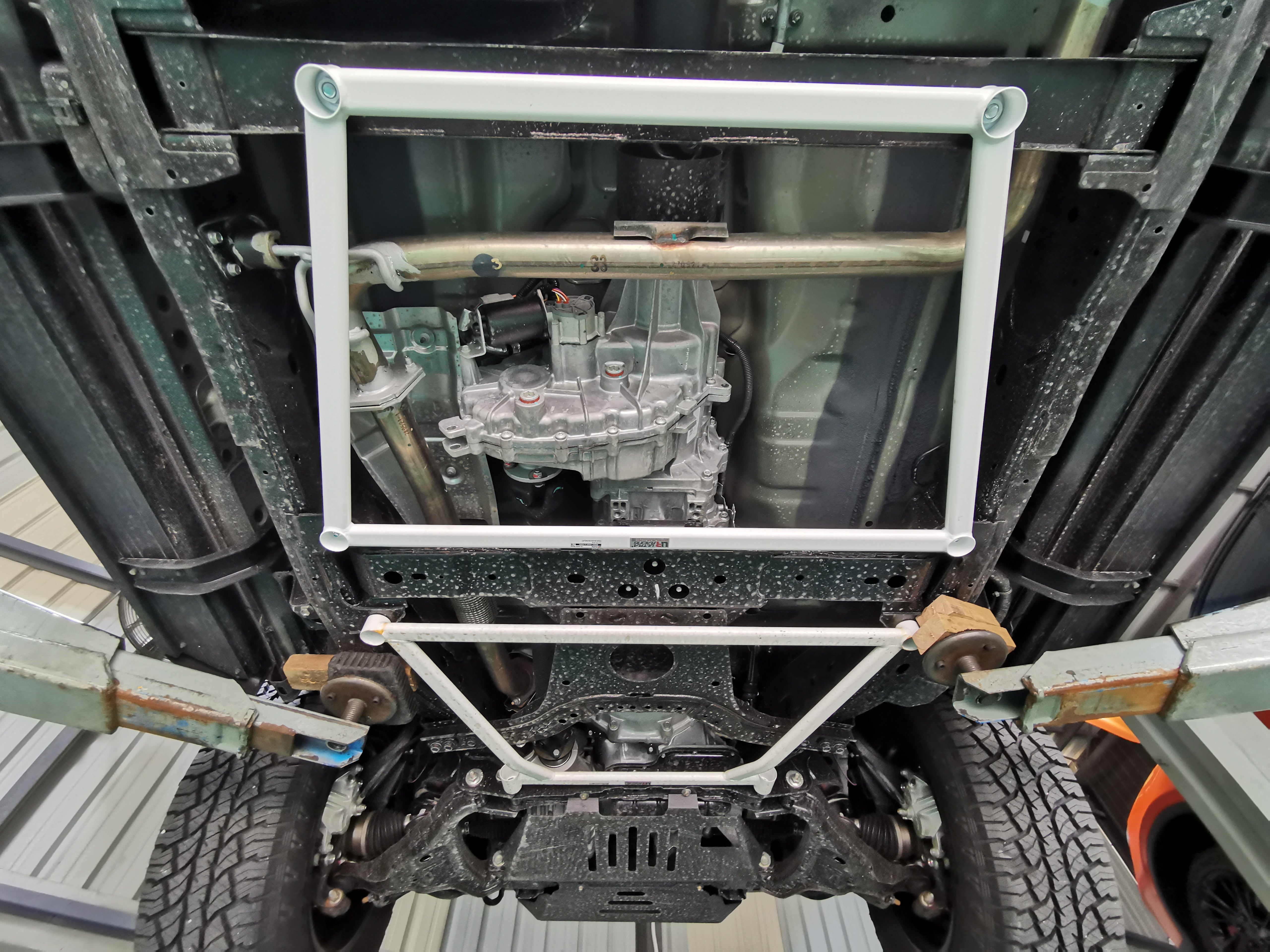 Ultra Racing bar for performance and chassis reinforcement – Torque Lab