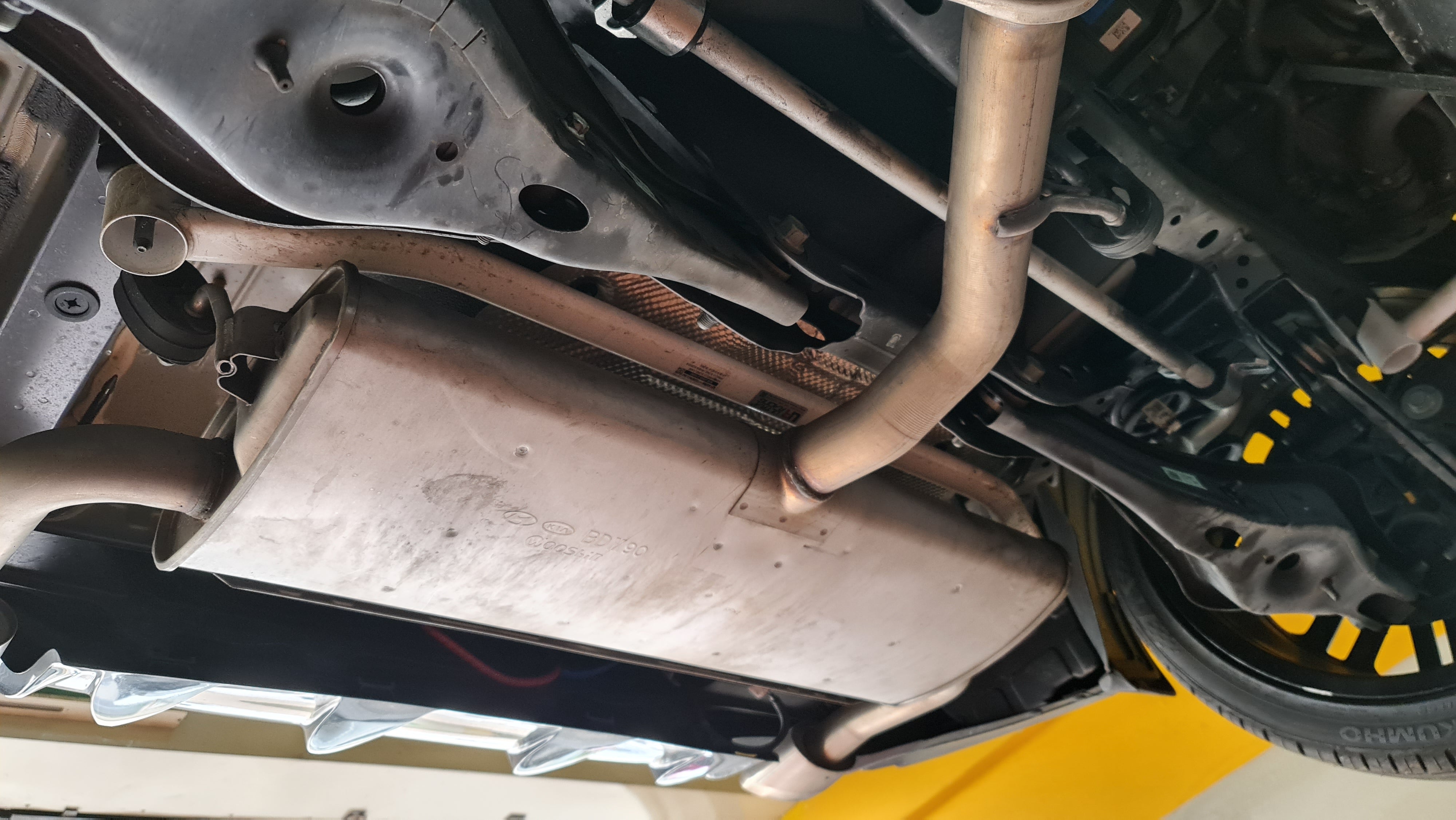 Ultra Racing bar for performance and chassis reinforcement – Torque Lab