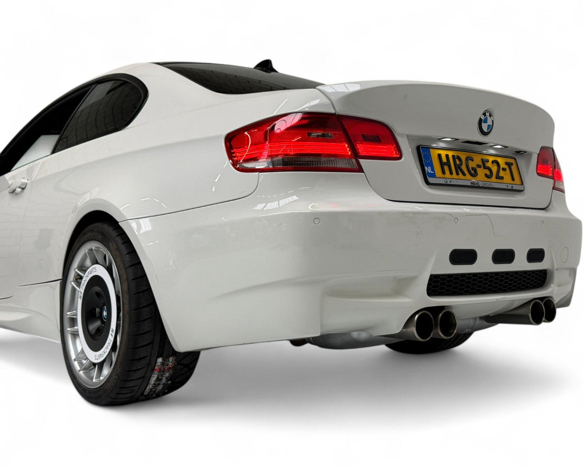 ST Trackparts BMW E46/E9X/F8X/G8X Universal Speedholes Stencil and Mesh 35mm - product image 2