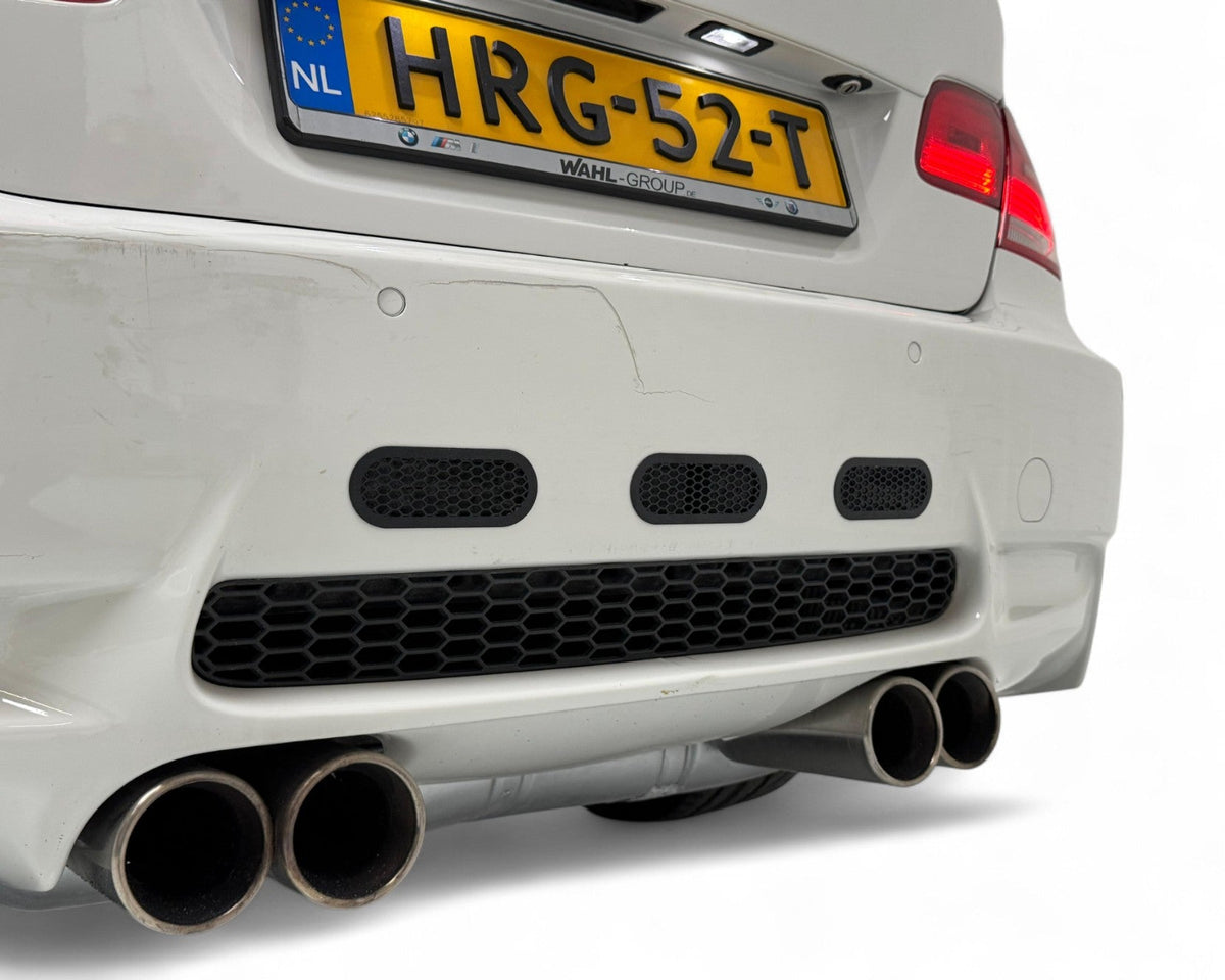 ST Trackparts BMW E46/E9X/F8X/G8X Universal Speedholes Stencil and Mesh 35mm - product image 5