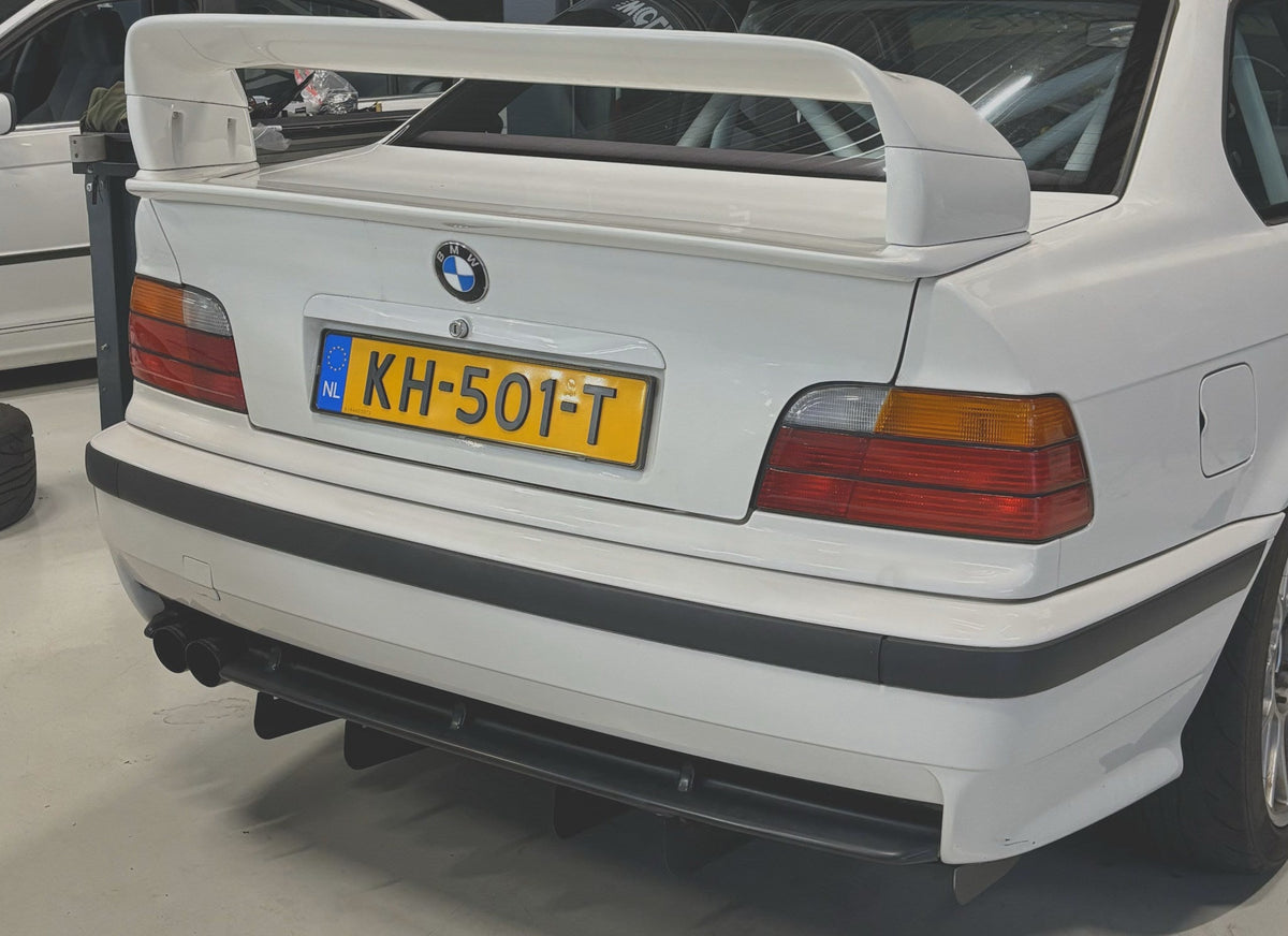 ST Trackparts BMW E36 Diffuser Flat Floor - product image 8