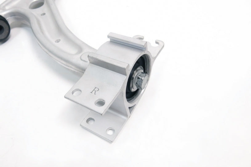 Front Lower Control Arm Infiniti Q30, Mercedes-Benz A-class, B-class, Cla-class