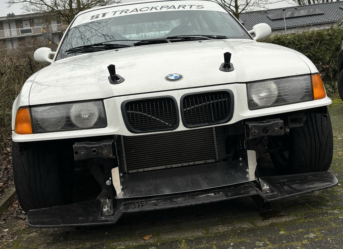 ST Trackparts BMW E36 Radiator Shroud - product image 3